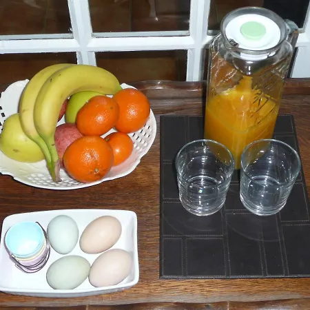 Maison Blanc Alojamento de Acomodação e Pequeno-almoço